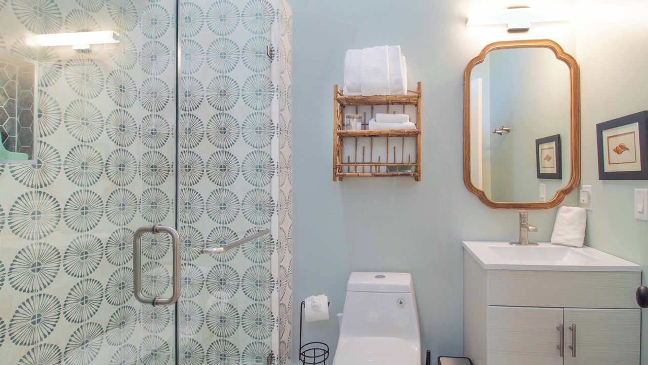 Photo of Bathroom in Edisto Island