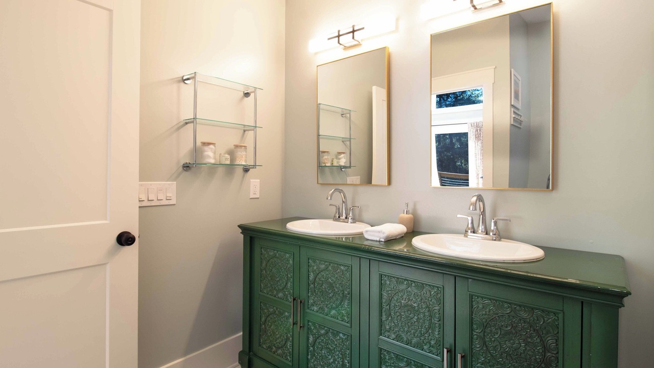 Photo of Bathroom in Edisto Island