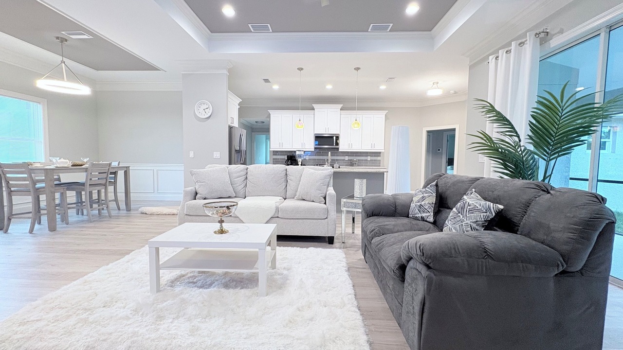 Photo of Livingroom in North Port