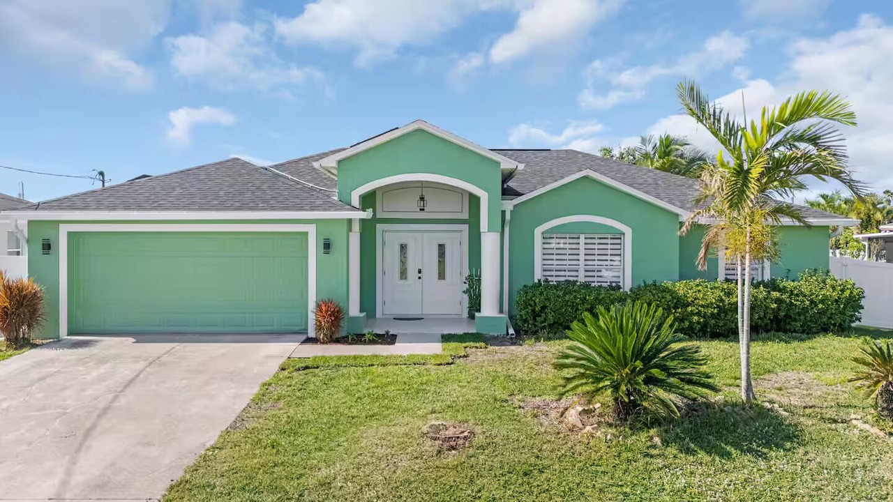 Photo of Outdoor in Mariner