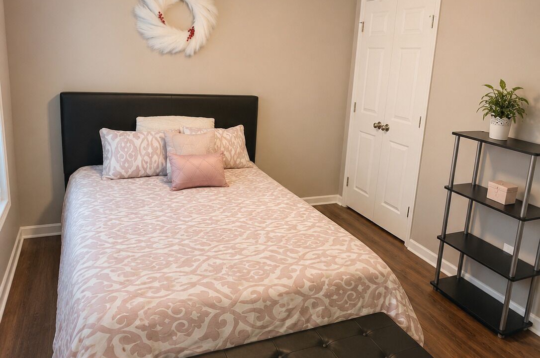 Photo of Bedroom in South View