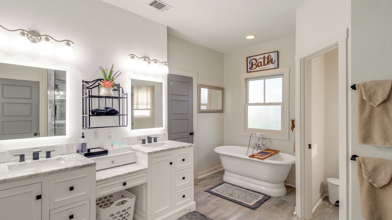 Photo of Bathroom in Eden