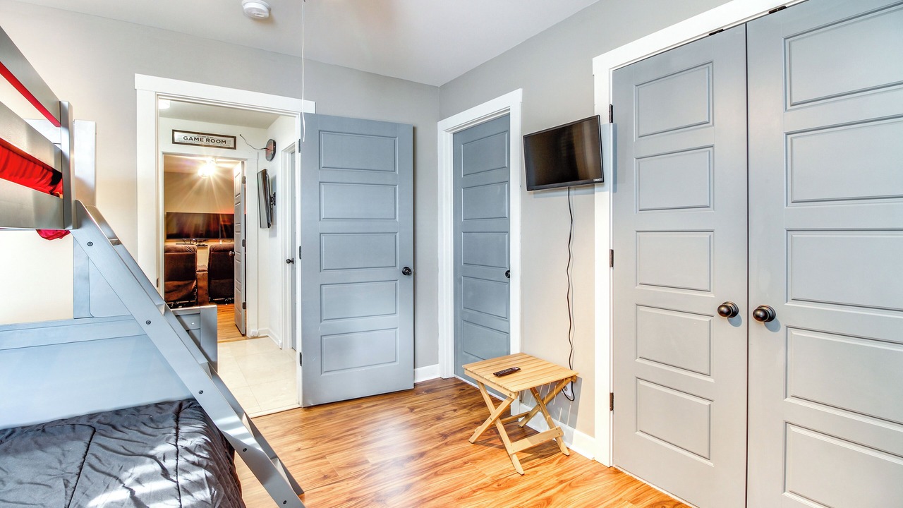 Photo of Bedroom in Eden