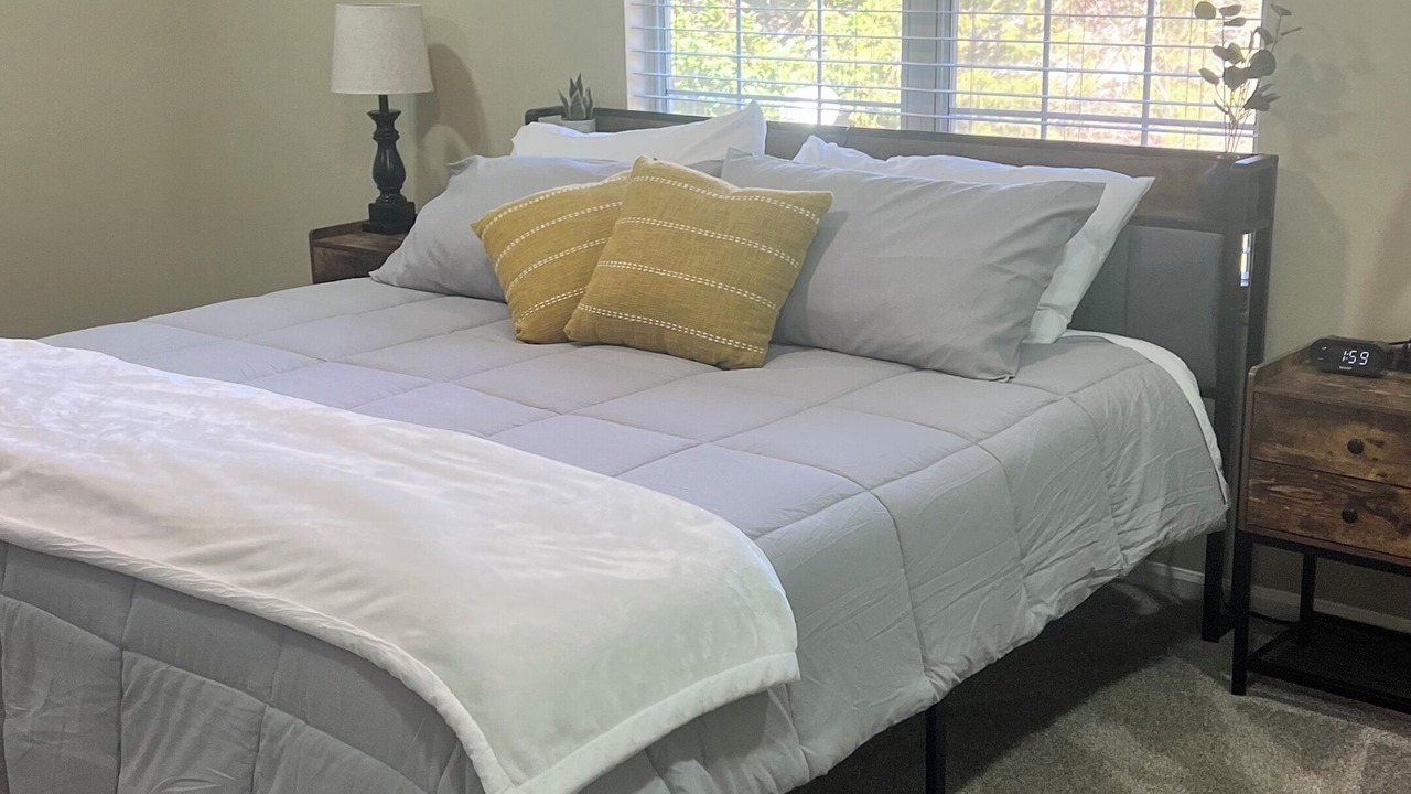 Photo of Bedroom in Taylors