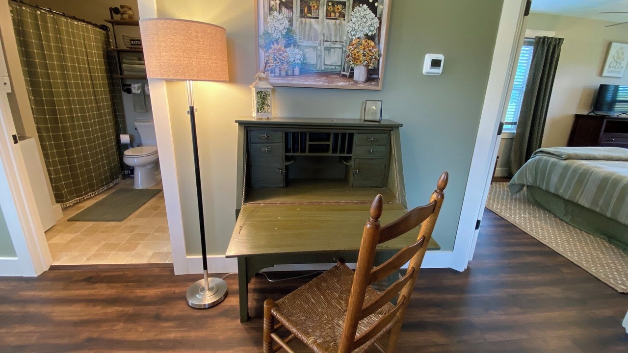 Photo of Bedroom in Cleveland