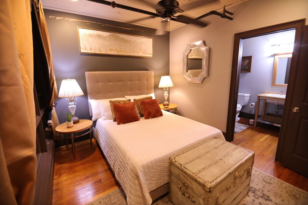Photo of Bedroom in Anderson