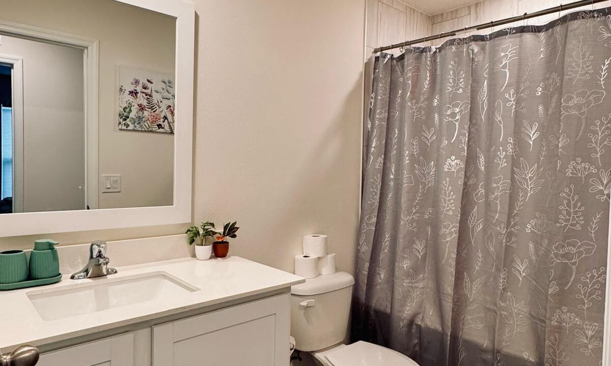 Photo of Bathroom in Vero Lake Estates