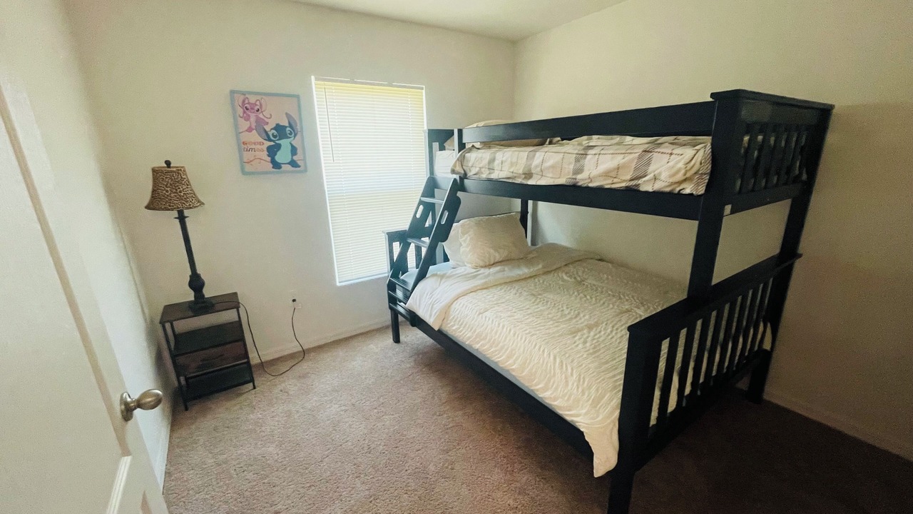 Photo of Bedroom in Vero Lake Estates