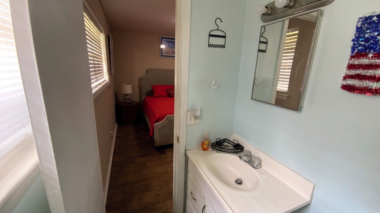Photo of Bathroom in Beaufort