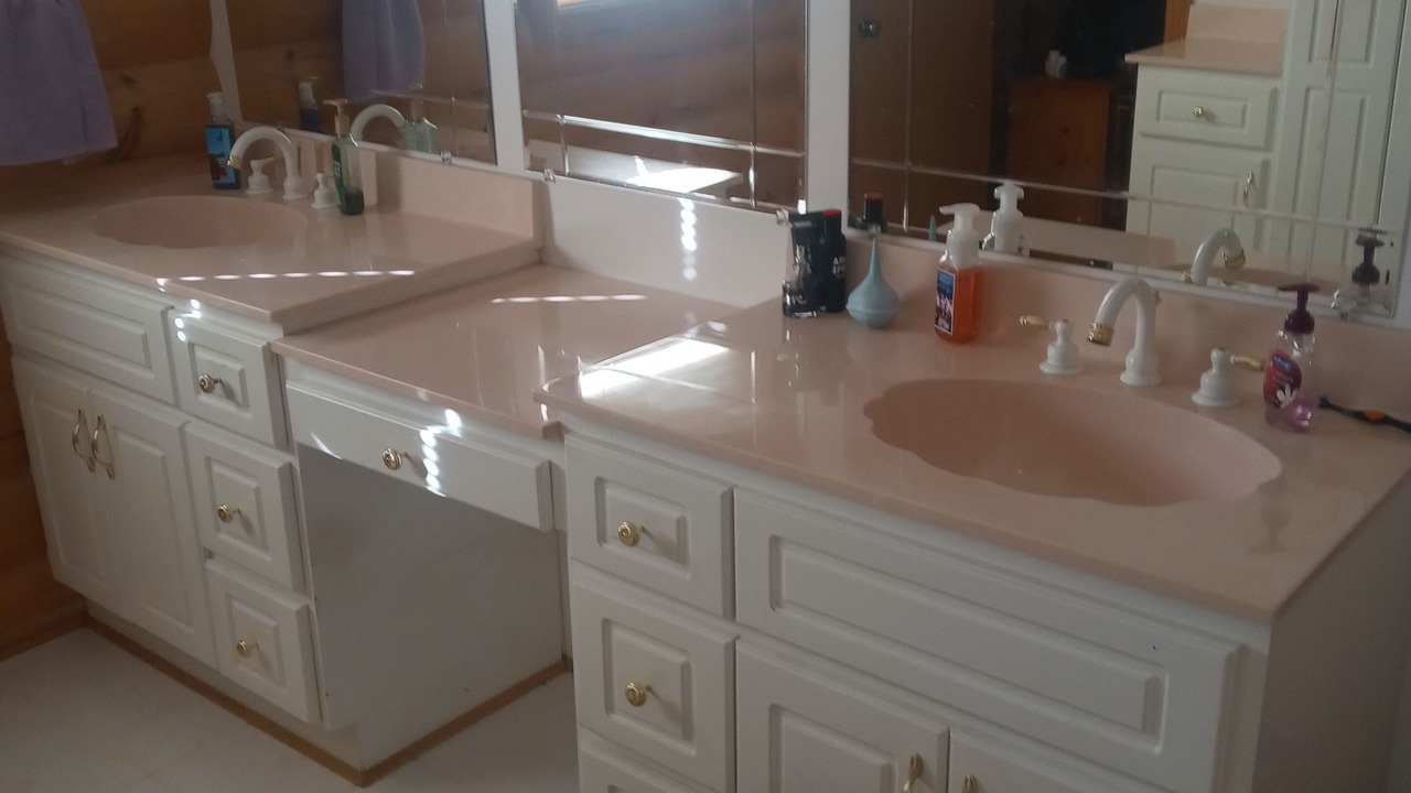 Photo of Bathroom in Modoc Shores