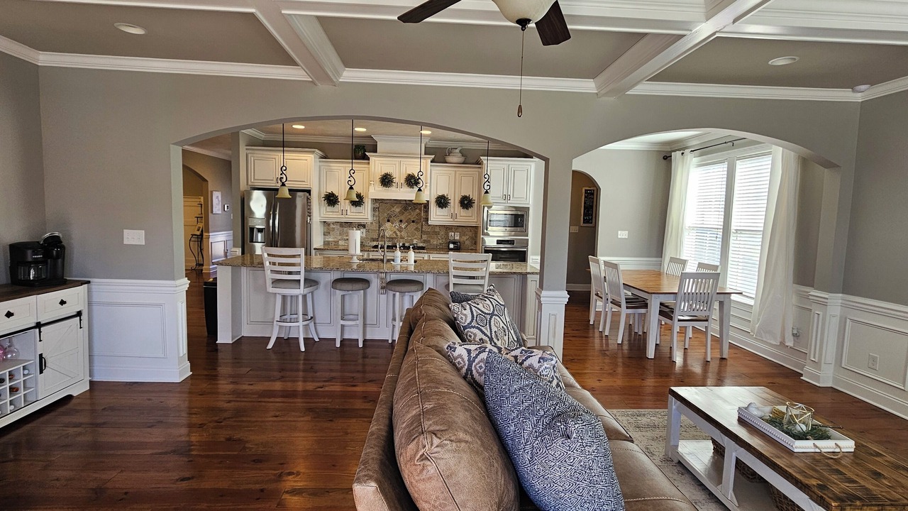 Photo of Livingroom in Evans