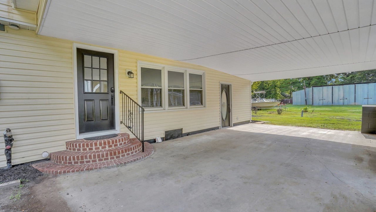 Photo of Outdoor in Manning