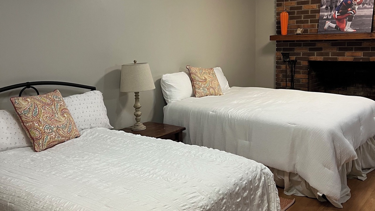 Photo of Bedroom in Seneca