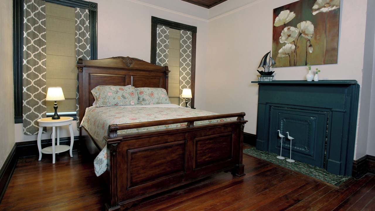 Photo of Bedroom in Downtown