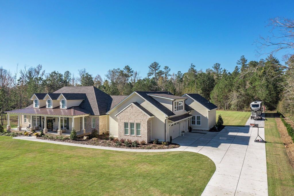 Photo of Outdoor in Appling