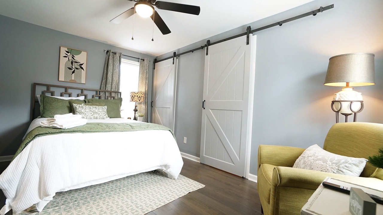 Photo of Bedroom in Downtown