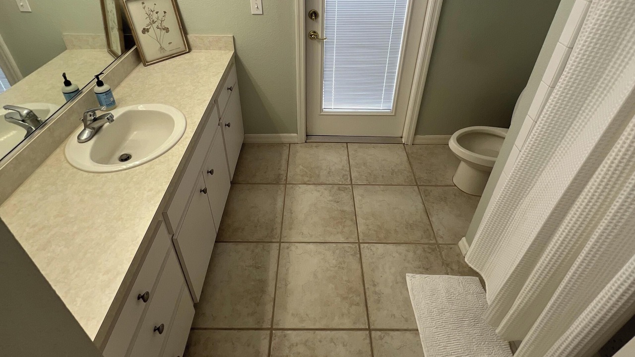 Photo of Bathroom in Plant City