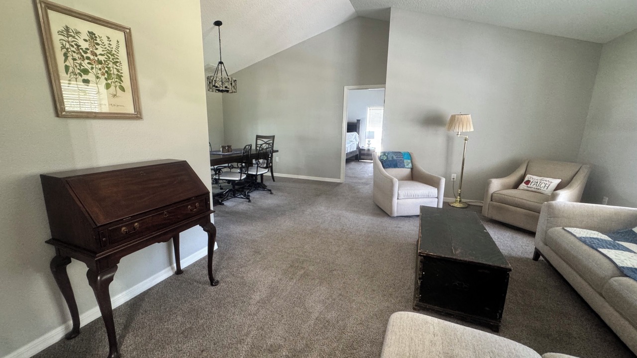 Photo of Livingroom in Plant City