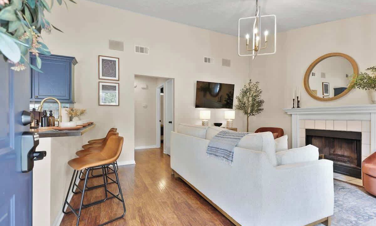 Photo of Bedroom in Whitemarsh Island