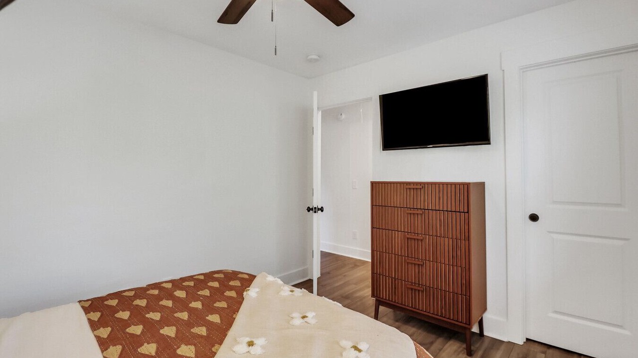 Photo of Bedroom in Whitemarsh Island