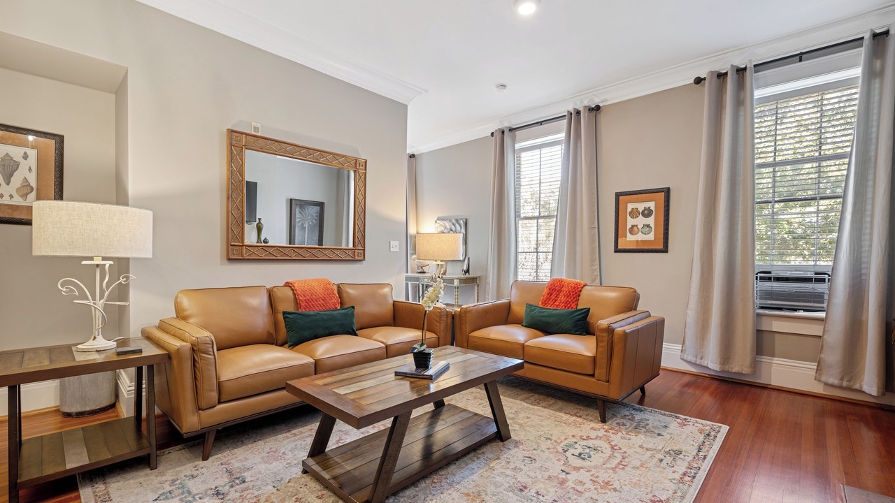 Photo of Bedroom in Historic District - North