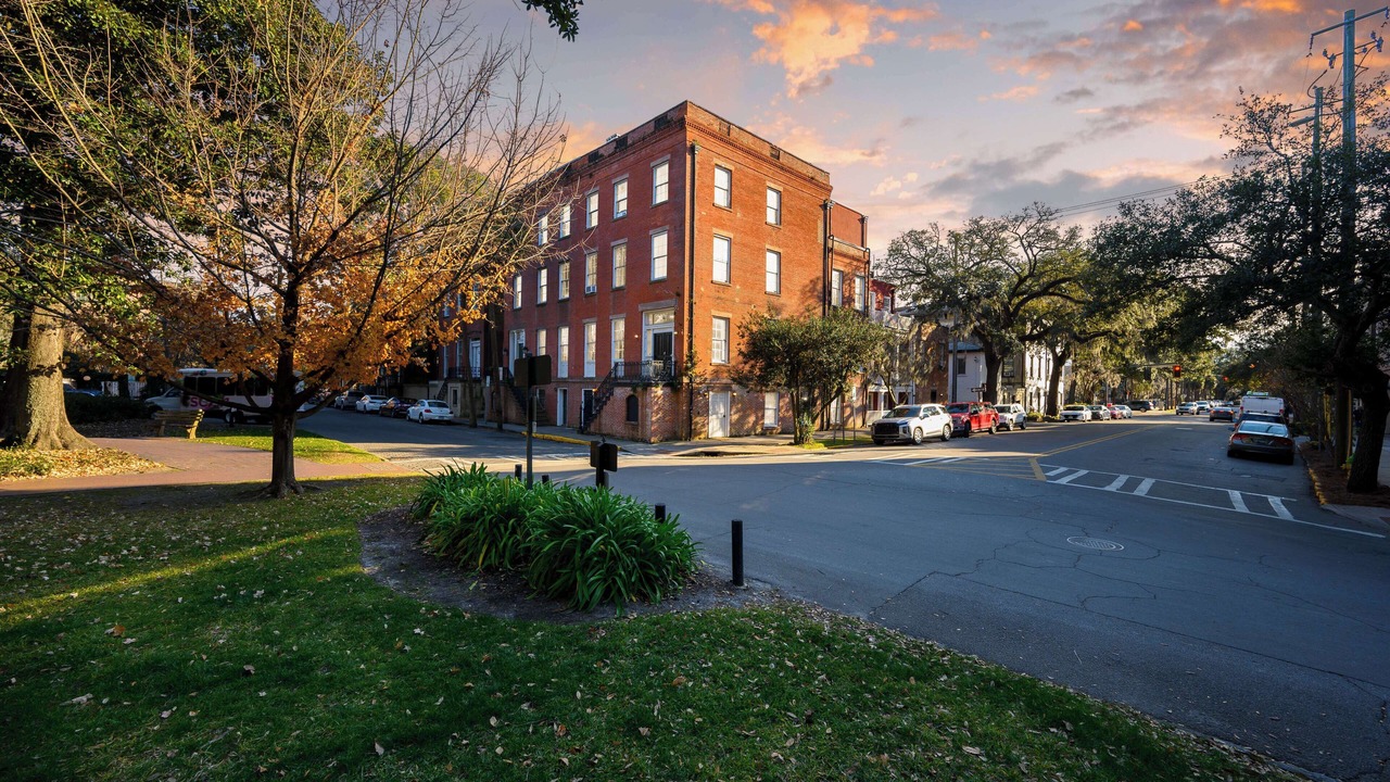 Photo of Outdoor in Historic District - North