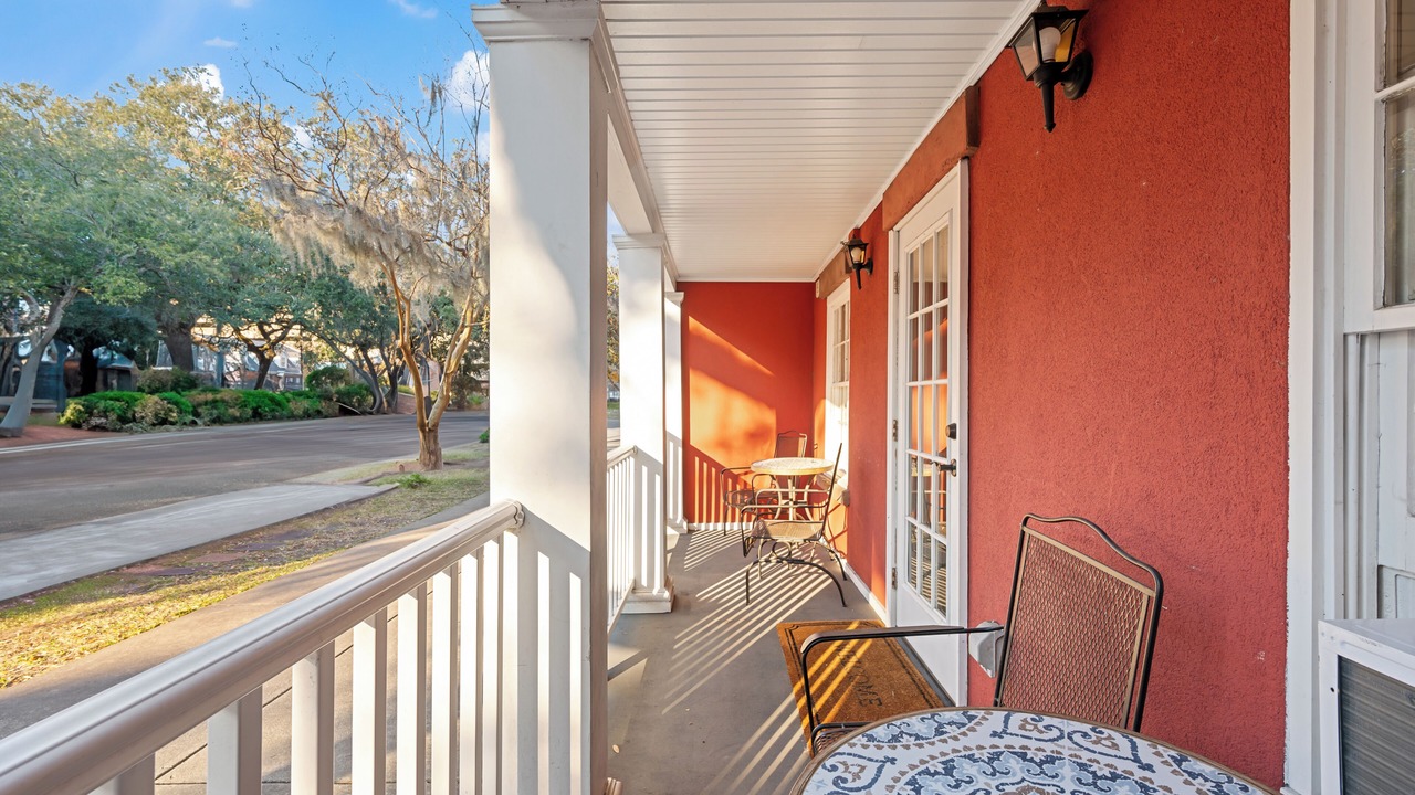 Photo of Patio Balcony in Historic District - North