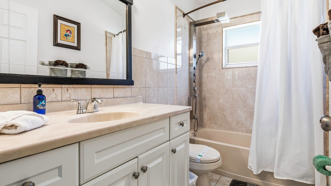 Photo of Bathroom in Crescent Lakes
