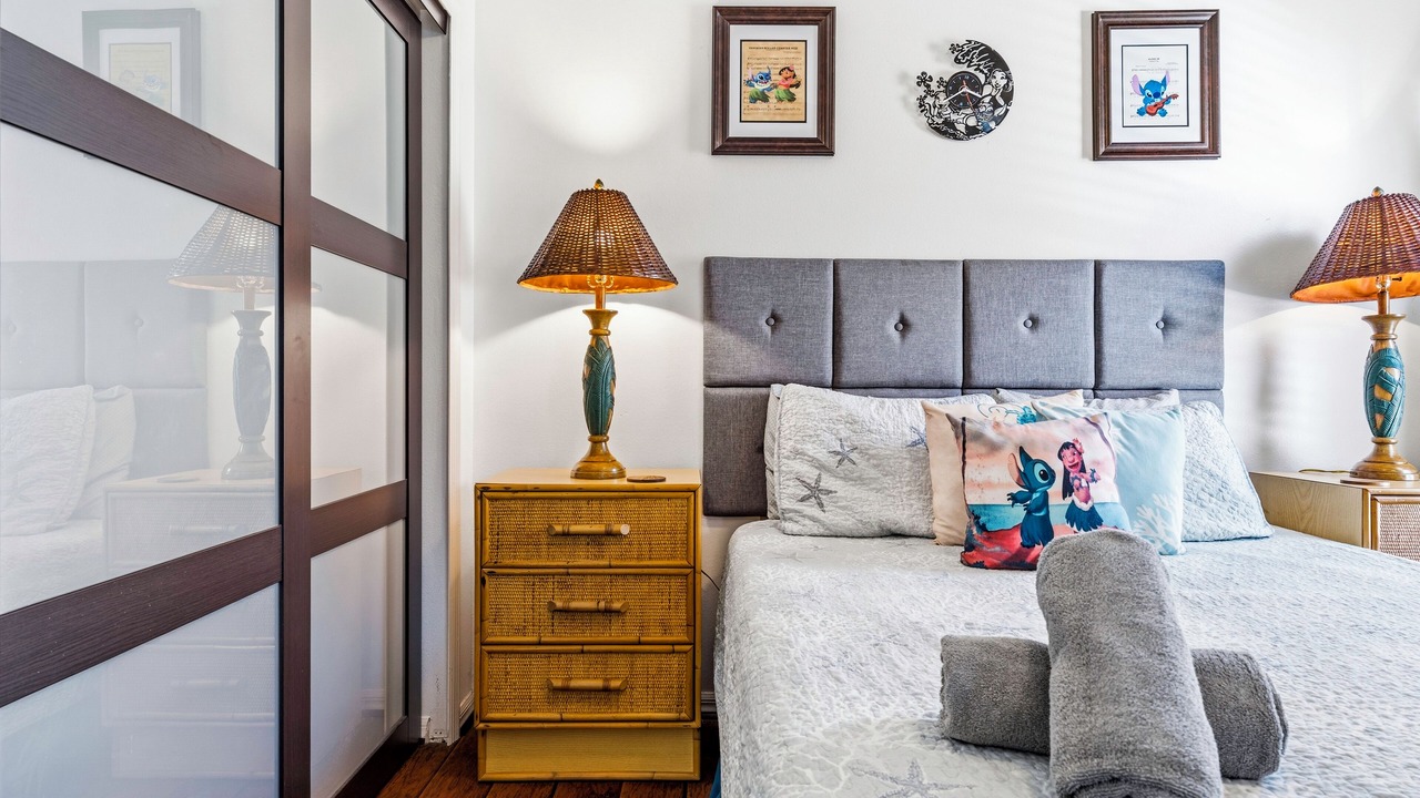 Photo of Bedroom in Crescent Lakes