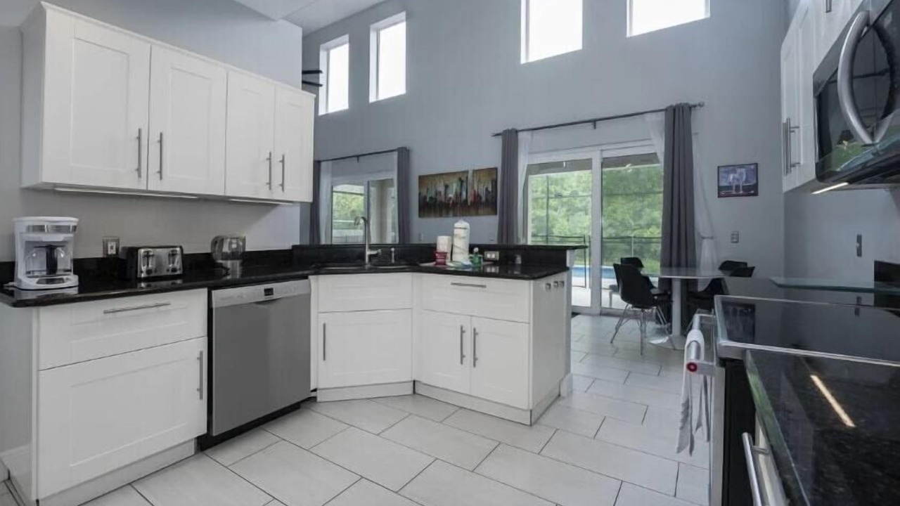 Photo of Bedroom in Crescent Lakes