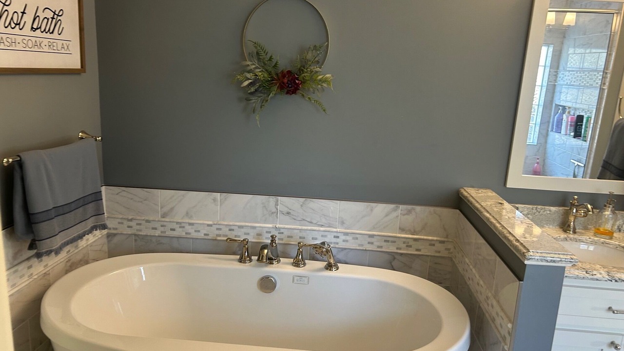 Photo of Bathroom in Riverwood Plantation