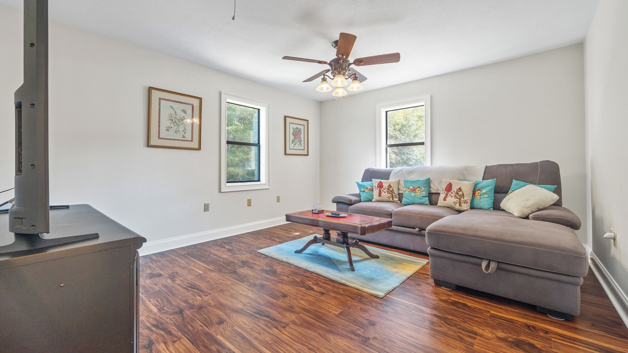 Photo of Livingroom in Greensboro