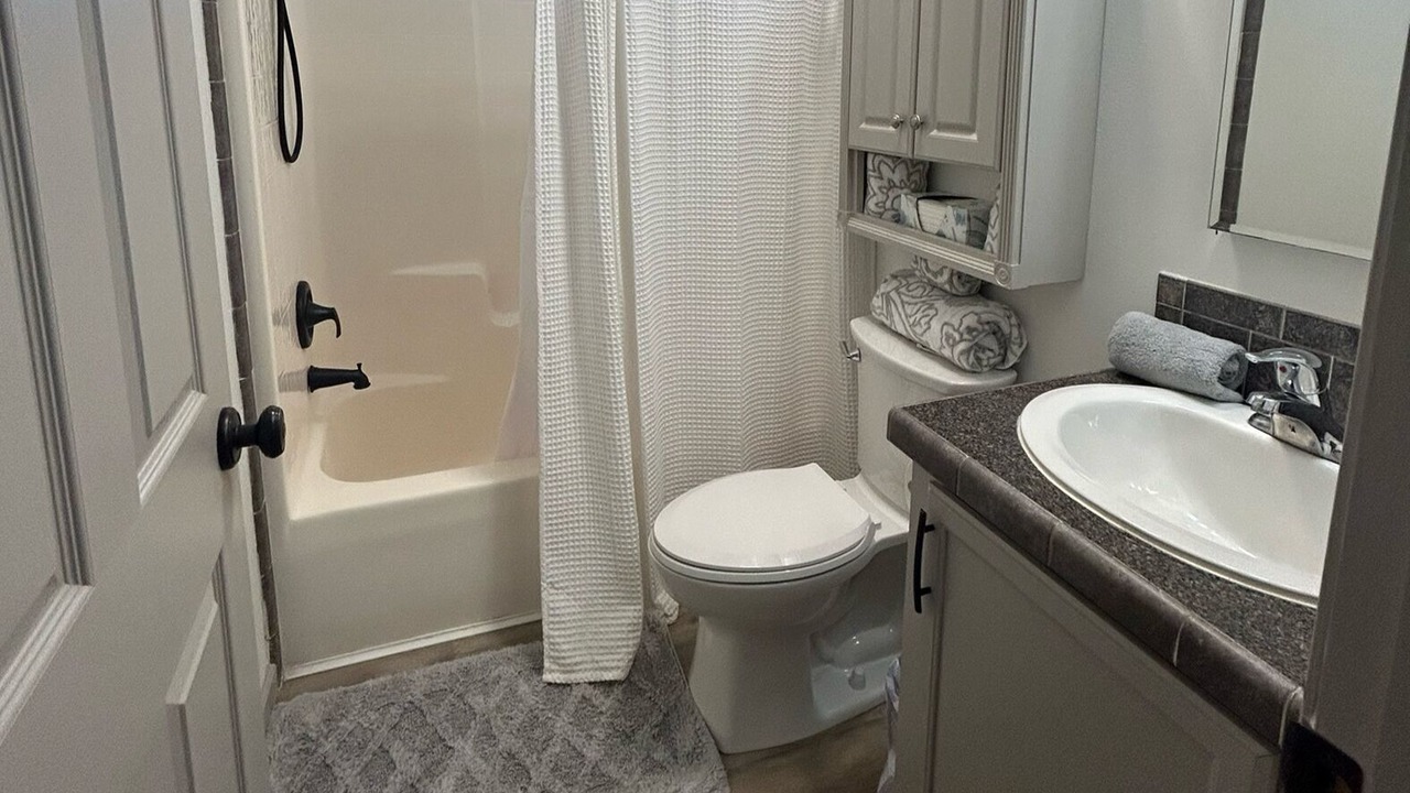 Photo of Bathroom in Indiantown