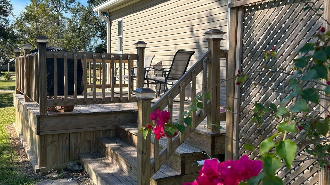 Photo of Patio Balcony in Indiantown