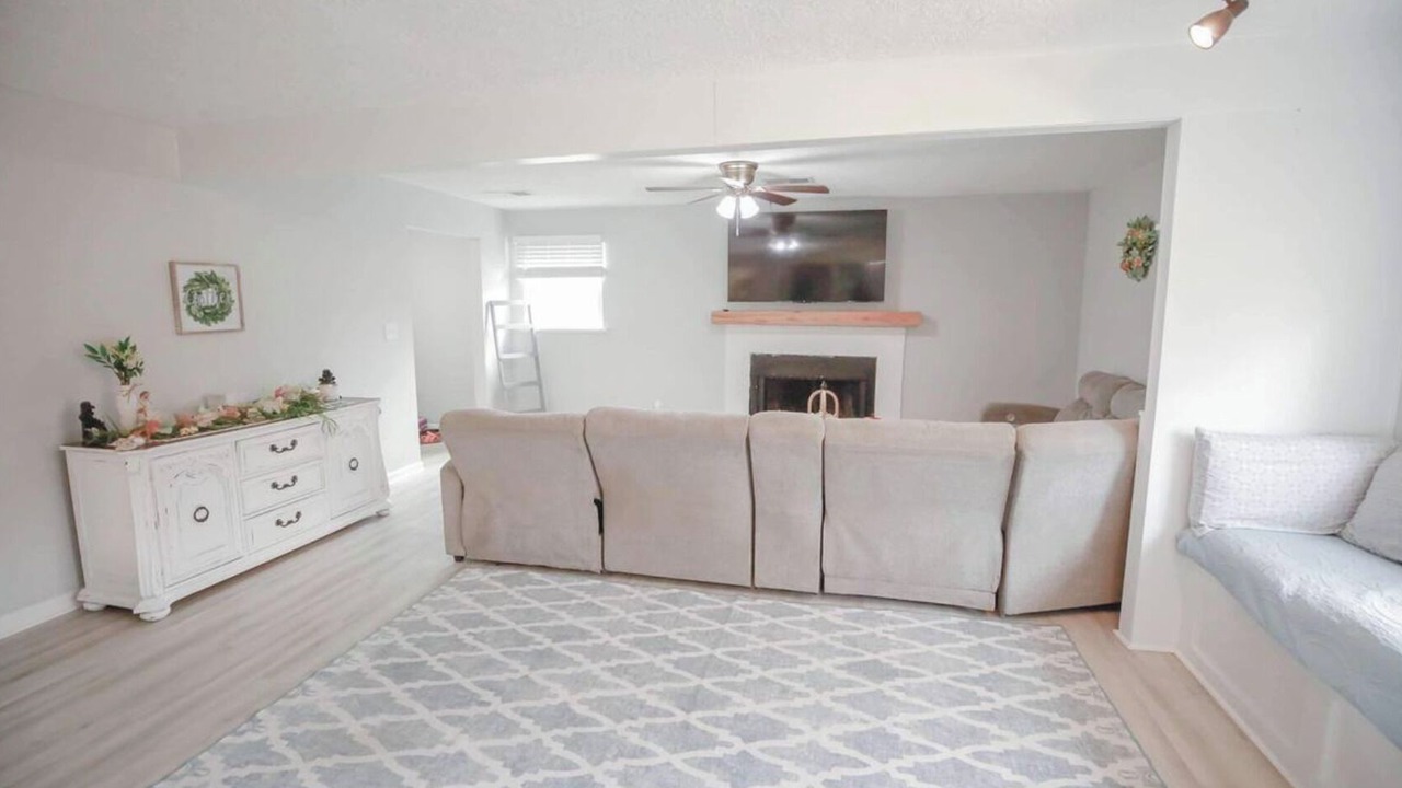 Photo of Livingroom in Gracewood