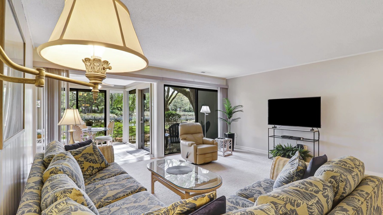 Photo of Livingroom in Oceanside