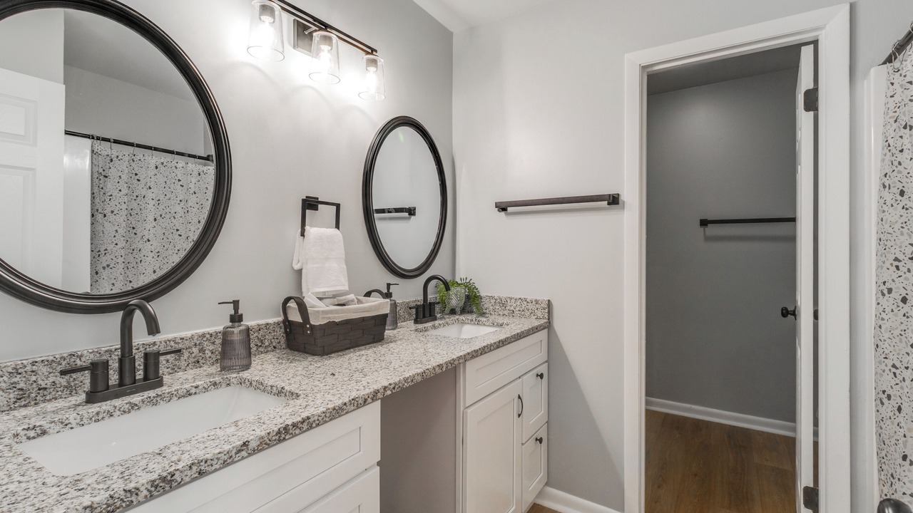 Photo of Bathroom in Forest Acres