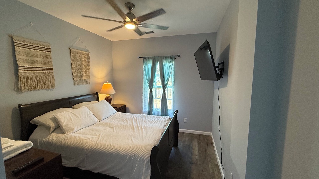Photo of Bedroom in Garden City