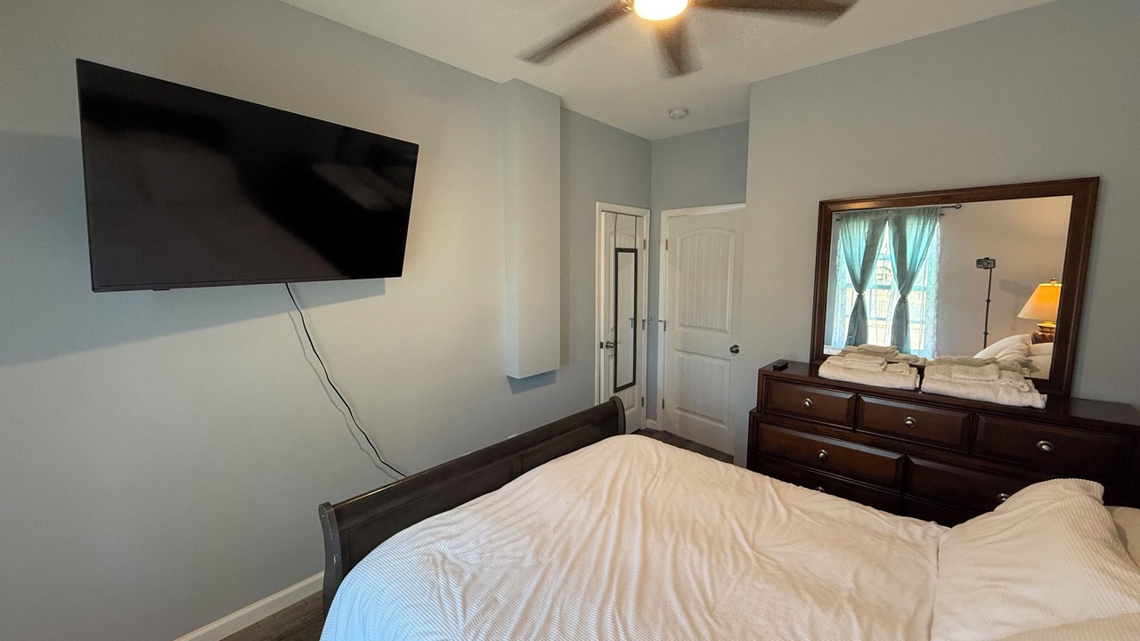 Photo of Bedroom in Garden City