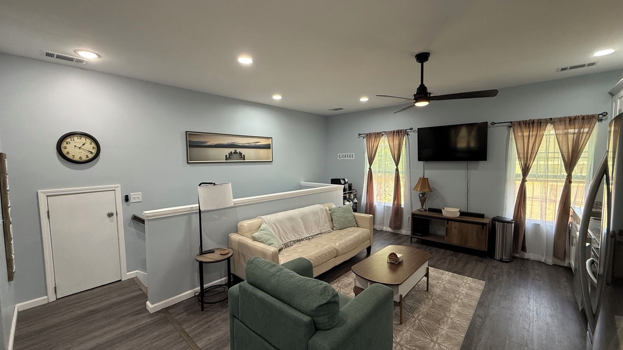 Photo of Livingroom in Garden City