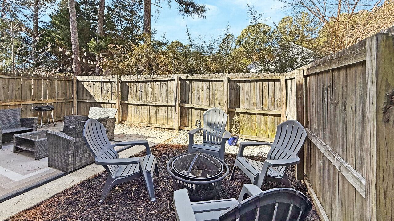 Photo of Patio Balcony in Southeast Raleigh