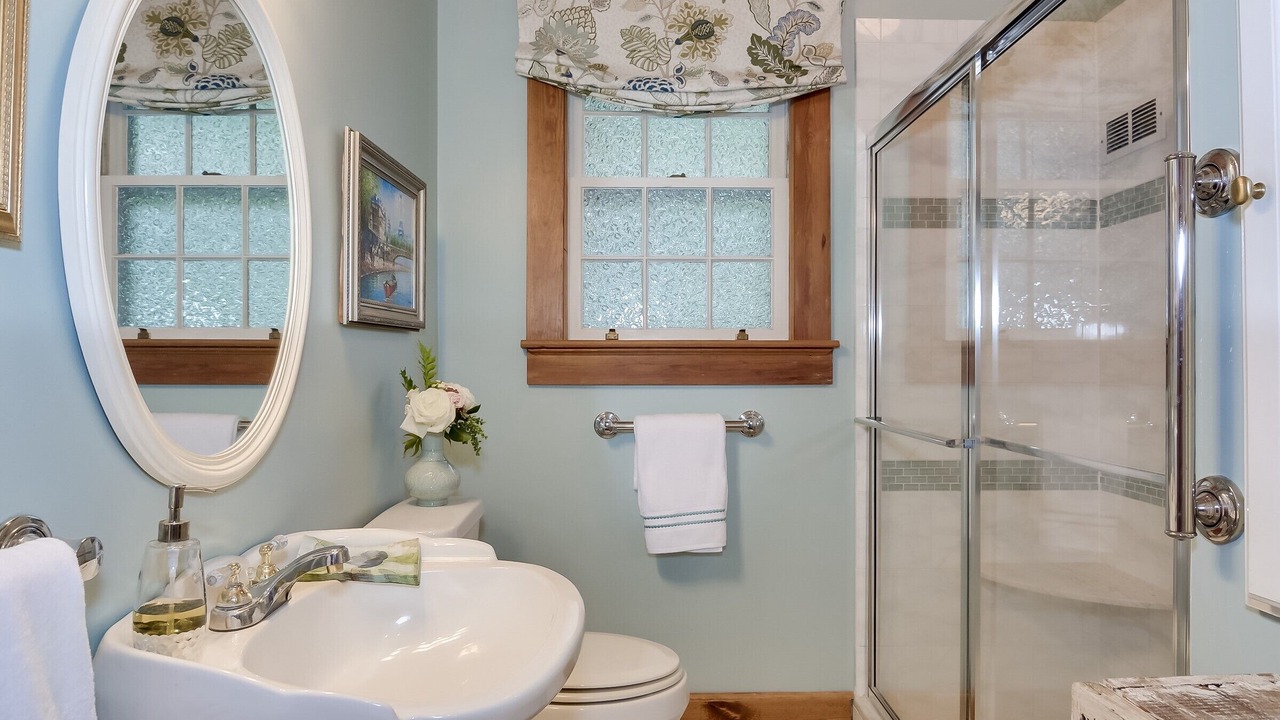 Photo of Bathroom in Summerville