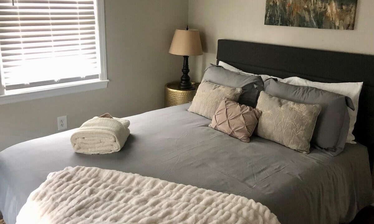 Photo of Bedroom in Goose Creek