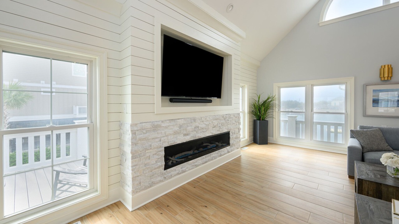 Photo of Livingroom in Inlet Harbour
