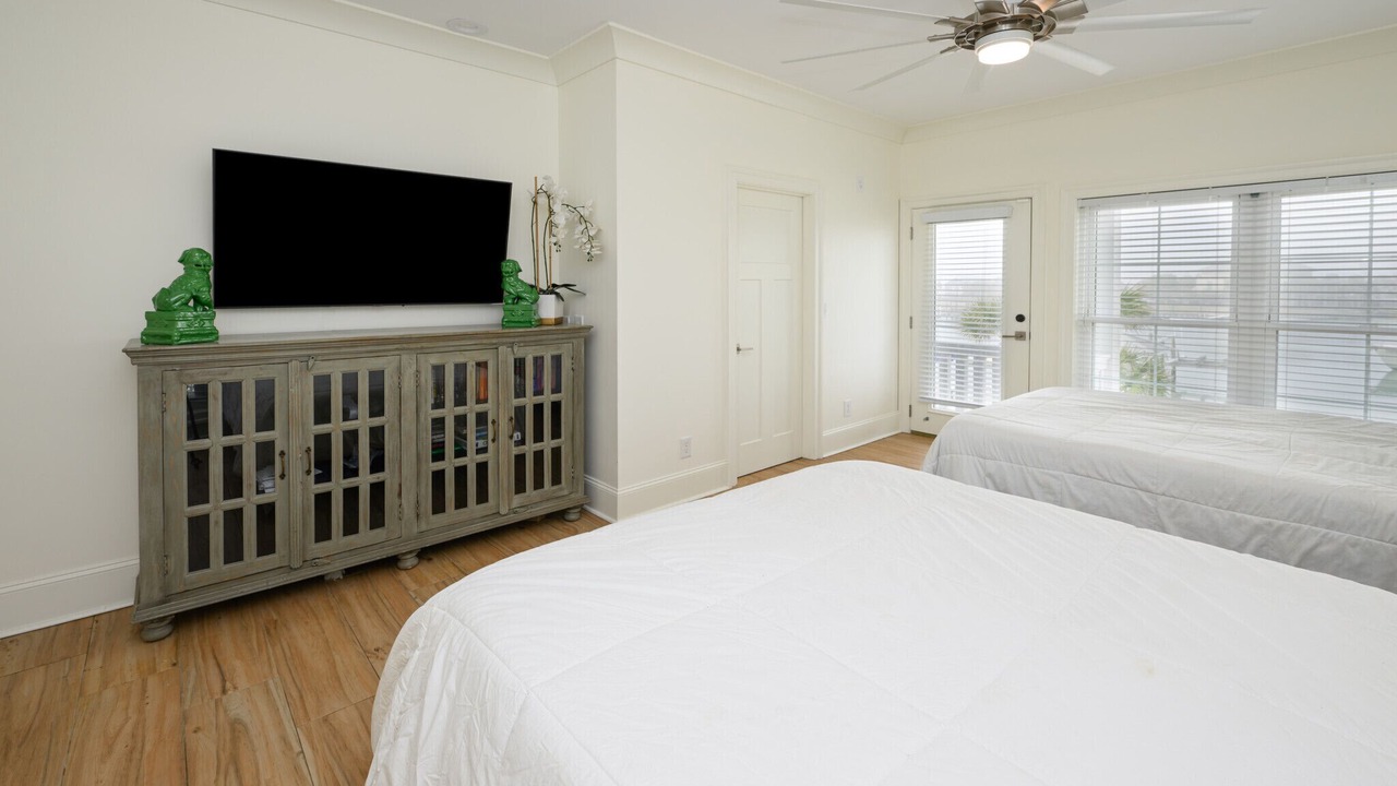 Photo of Bedroom in Inlet Harbour