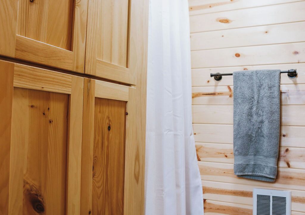 Photo of Bathroom in Dewy Rose