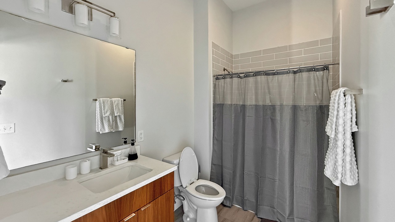 Photo of Bathroom in University Park
