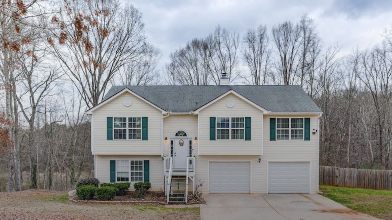 Photo of Outdoor in Winder