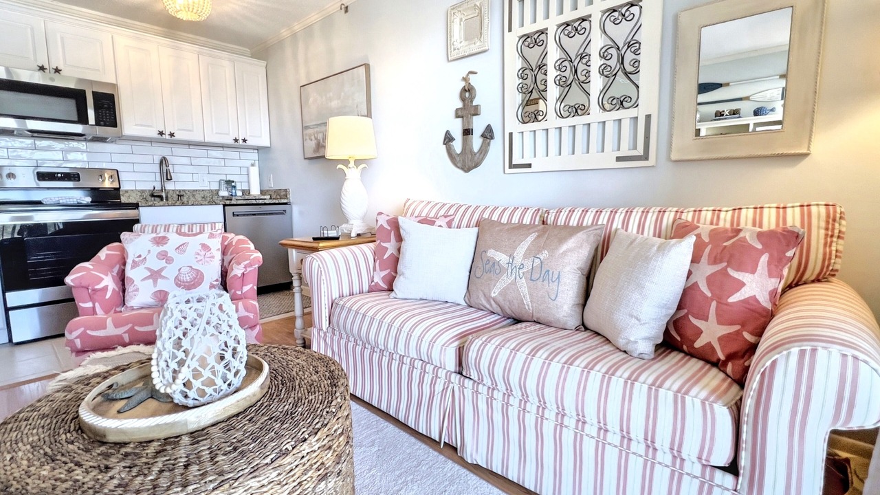 Photo of Livingroom in Folly Field