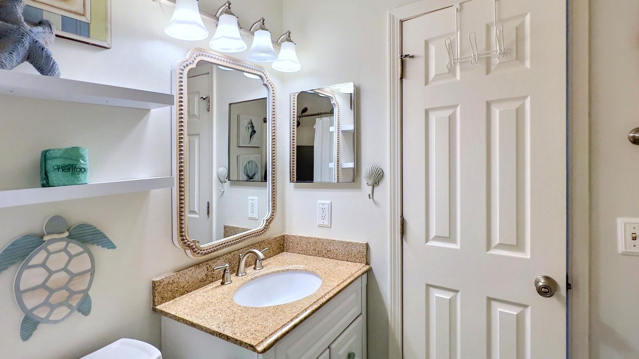 Photo of Bathroom in Folly Field